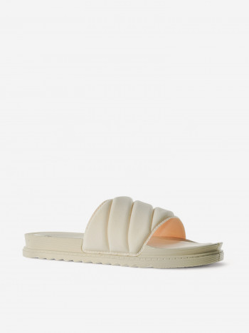 N82877 