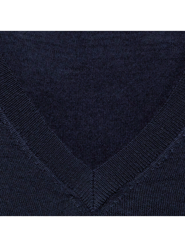 N81968 