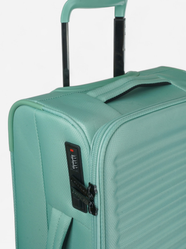 Среден куфер, N83571 