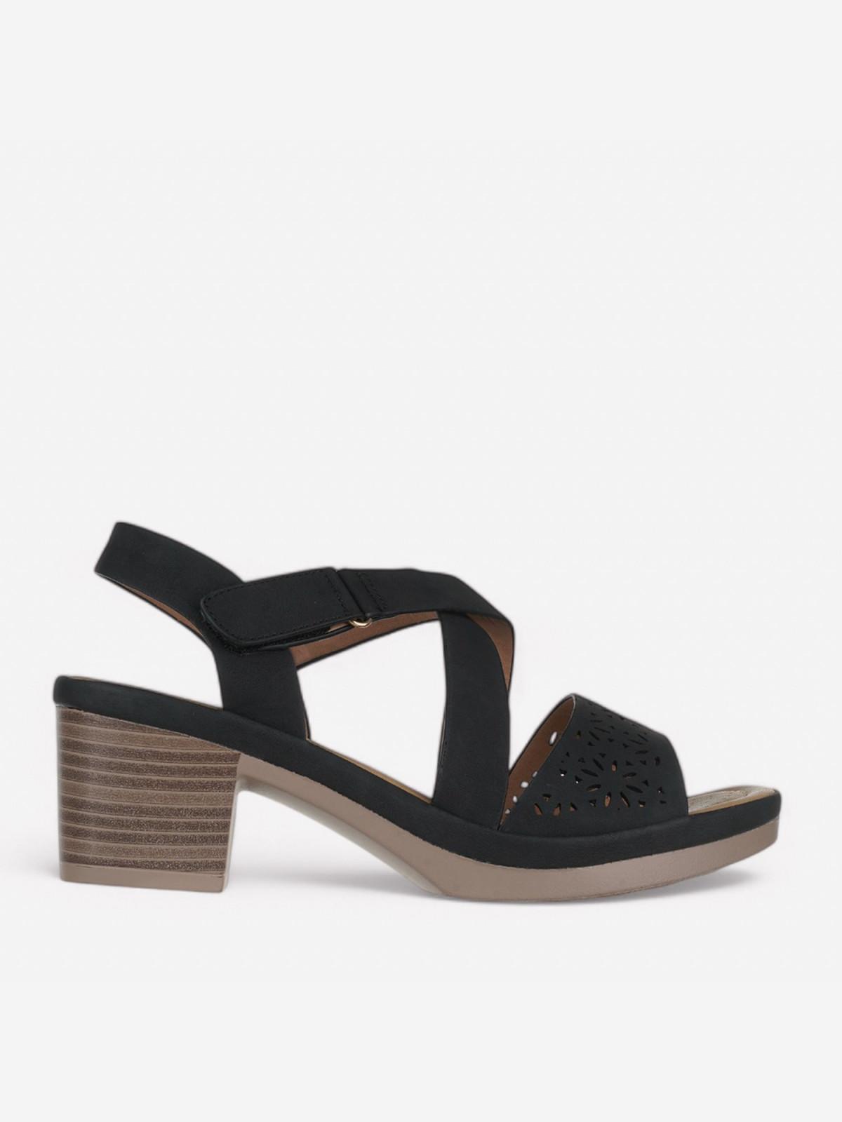N82806