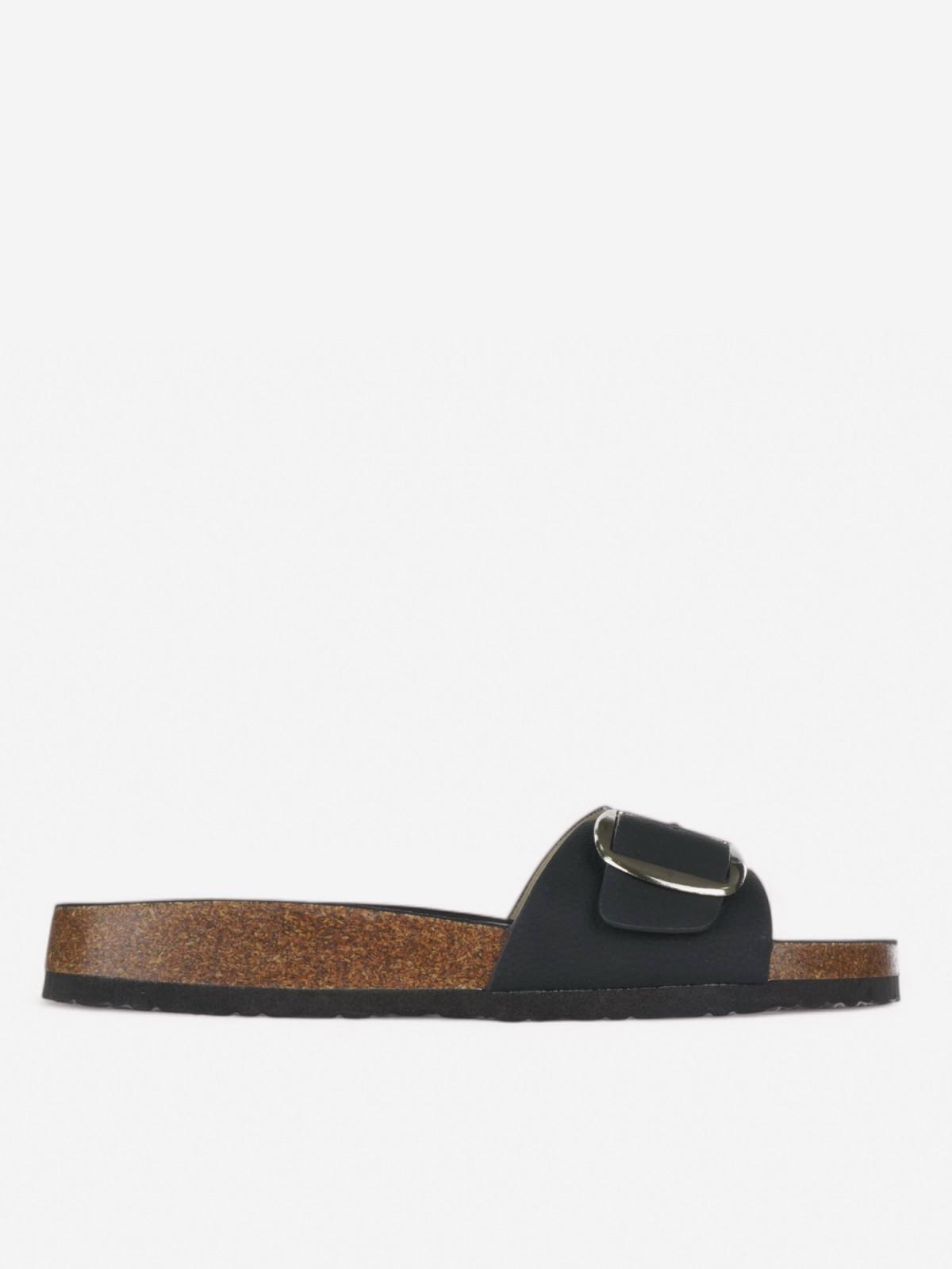 N82870