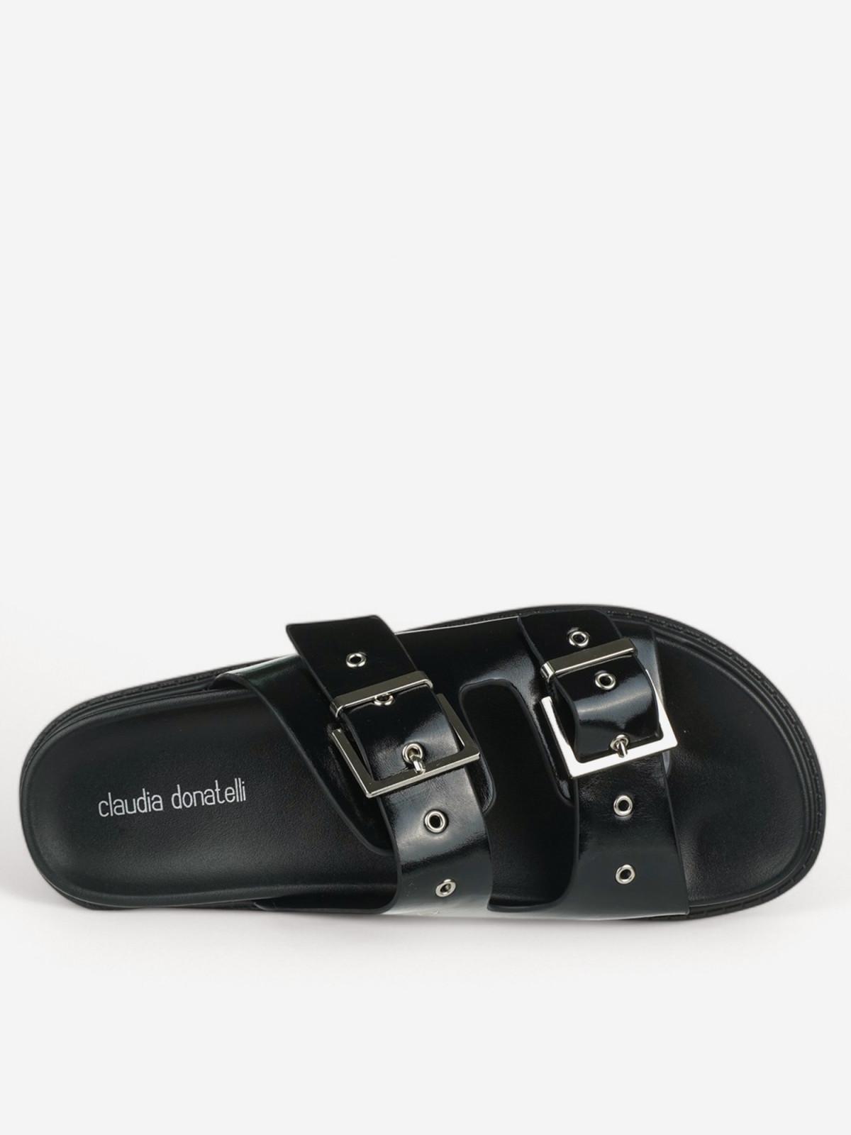 N82879