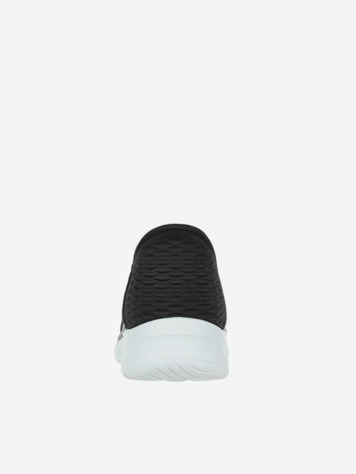 N82932